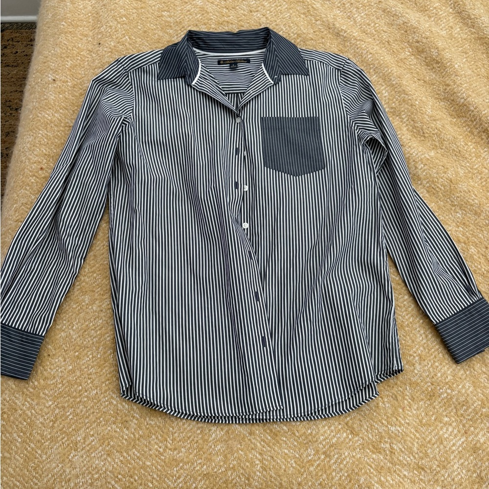 Women’s navy blue brooks brothers button down blouse